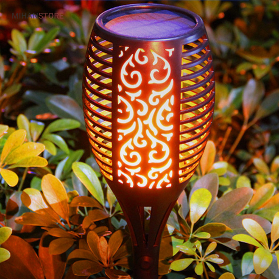چراغ خورشیدی باغچه طرح شعله