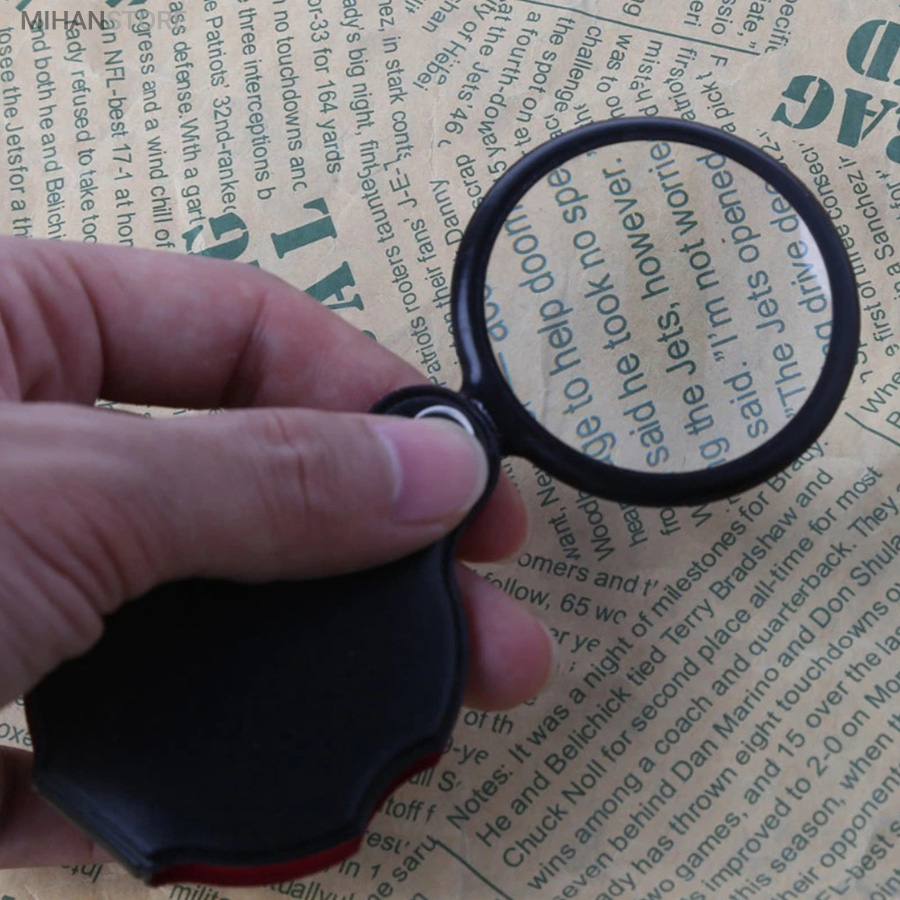 ذره بین جیبی جلد چرمی