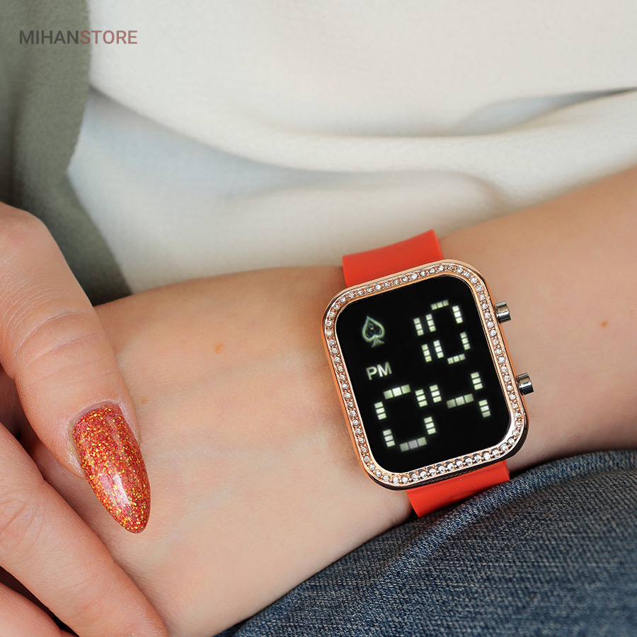 ساعت مچی نگین دار طرح اپل